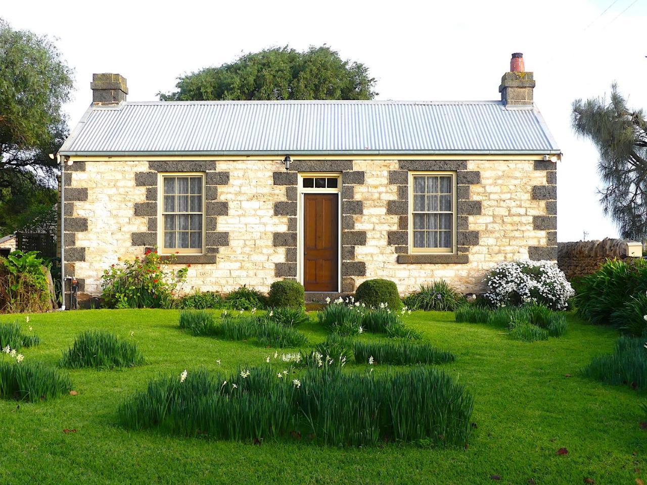 Cherry Plum Cottages Port Fairy Exterior foto